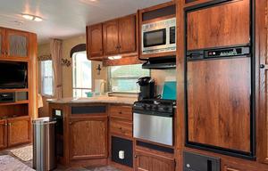 Clean & Cozy Hideout