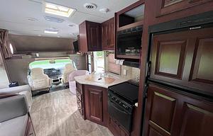 2016 Forest River RV Sunseeker 3100SS Ford