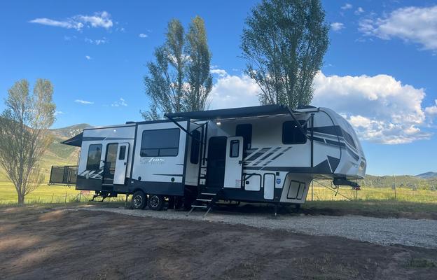 2022 Keystone RV Impact 367