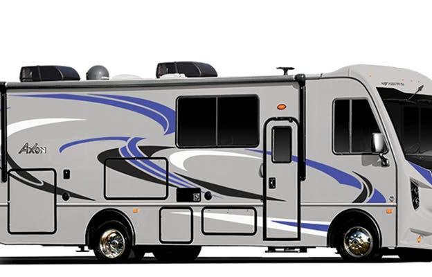 2018 "Clint" Fleetwood RV Axon 29M