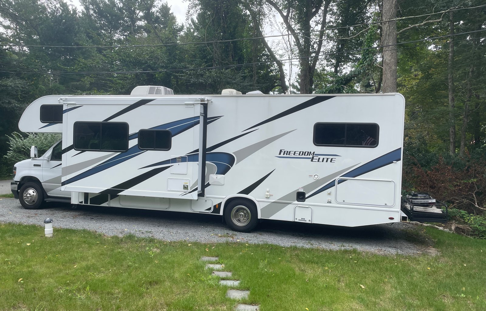 2022 Thor Motor Coach - Freedom Elite