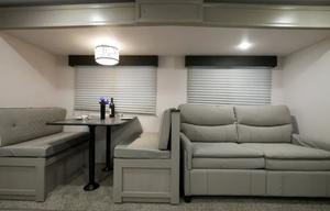 Tracer 260BHSLE - Compact Elegance!