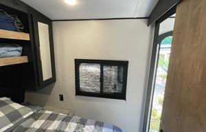 2022 Springdale 280BH RV rental photo 6