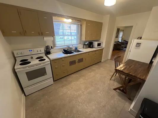 01, Loop: AREA SAVENAC WEST COTTAGE