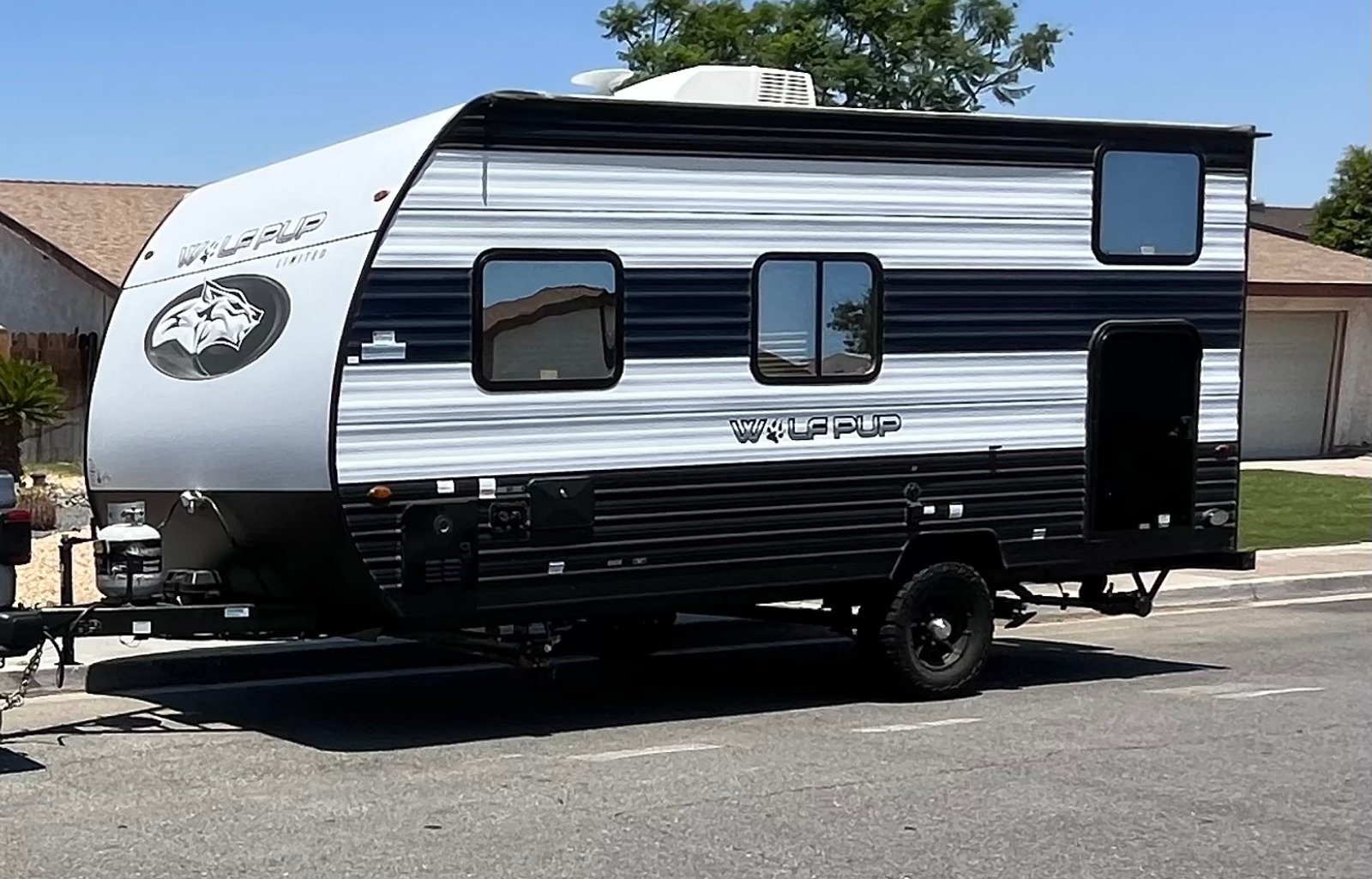 2024 Wolfpup 16BHS sleeps up to 5 and lightweight