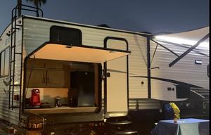 2021 Family Friendly trailer w/separate bunkhouse