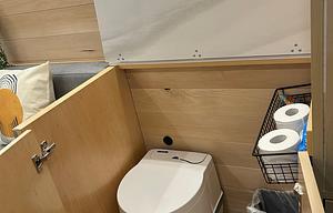 “VANessa” Off-Grid, Pet-Friendly, AC, for 2