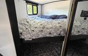 Clean, cozy, and roadtrip ready!