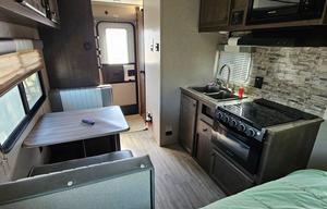 2022 Sunset Park RV Sun-Lite Classic 16BH