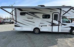 KOURTNEY 2019 NeXus RV Phantom 25P