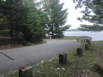 Round Lake