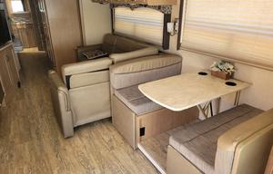 2018 Thor Motor Coach Hurricane 35M