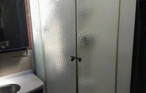 Full size bathroom, Easy to drive