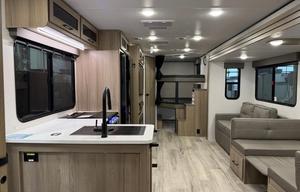 Luxury Family Camper Keystone Coleman Legacy2900BH