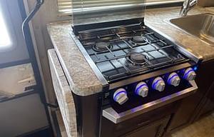 2020  Four Winds 23U $195/night