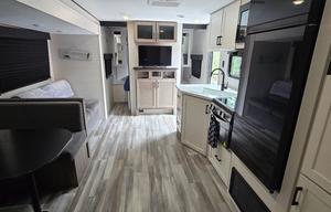 2025 Jay Flight SLX 261BHS RV rental photo 8