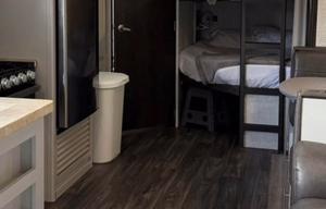 The Hitch Hiker, 32 ft. bunkhouse, 30 amp sleeps 8