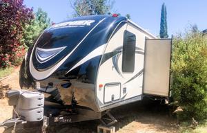 31' Travel Trailer Sleeps 10 Pet Friendly