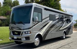 2019 Newmar Bay Star 3124