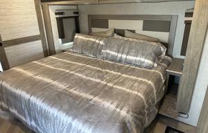 2021 Salem Hemisphere 378FL RV rental photo 4