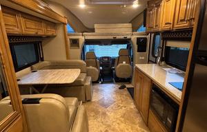 2018 Thor Motor Coach Siesta Sprinter 24SJ RV rental photo 7