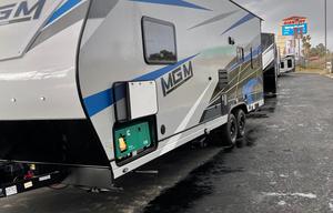 2021 Genesis Supreme 29 CK RV rental photo 12