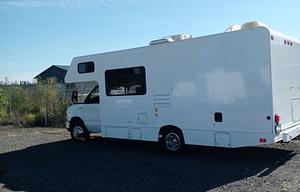 2015 Thor Motor Coach Chateau 24C