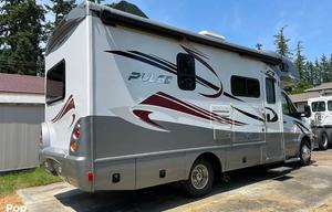 2018 Fleetwood RV Pulse 24B RV rental photo 3