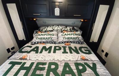 DELIVERY ONLY! 3-BUNK BEDROOM!Family Friendly!