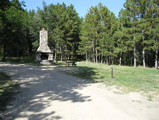 001, Loop: CHIMNEY LOOP CAMPGROUND