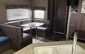2015 Dutchmen RV Coleman Lantern Series 270RLS