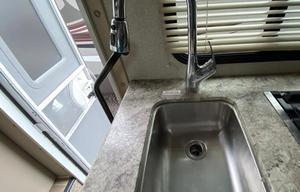 2020 Thor Motor Coach Chateau (24FT Easy Drive!)