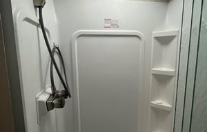 Harvey the RV - King bed & bunks, 2 A/Cs, Sleeps 6