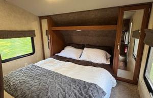Northeast Indiana Camping! 2015 Forest River Wildwood X-Lite, sleeps 5 ~ 101 Lakes Steuben Co.