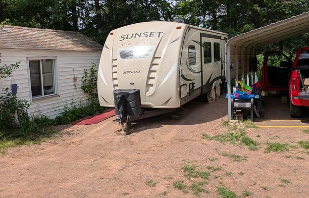 2018 Sunset Trail Super Lite ST270BH RV rental photo 1
