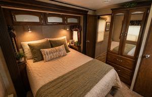 The Frontier – Extended Stay Retreat
