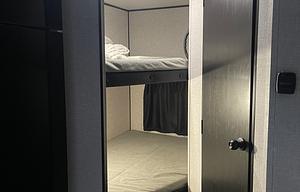 The little lodge - cozy family camper for 8!