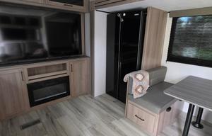2026 Keystone RV Coleman 25R