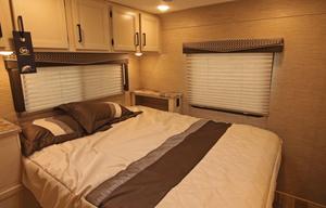 2022 Thor Motor Coach Chateau 31E