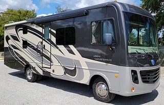 Holiday Rambler Admiral 32H