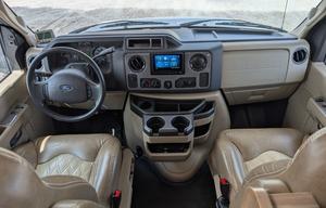 Family Getaway Ready – 2018 Jayco Greyhawk for 8