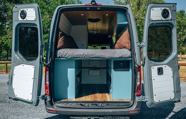 Scenic Vans' "The Cascade (1)"