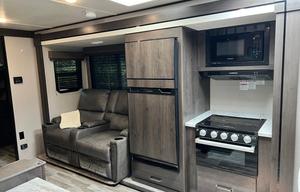 2022 Grand Design Transcend Xplor 297QB