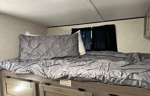 2022 CrossRoads RV Sunset Trail Super Lite SS330BH