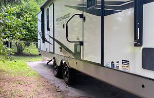 2023 Forest River RV Wildwood Heritage Glen 270FKS RV rental photo 4