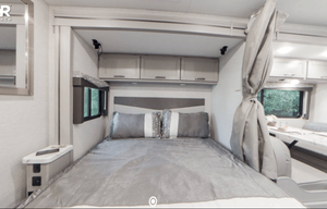 Rolling Retreat 2023 Mercedes Thor Four Winds 24LT