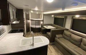 2020 Forest River RV Wildwood X-Lite 263BHXL RV rental photo 9