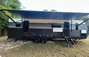 Josues family camper