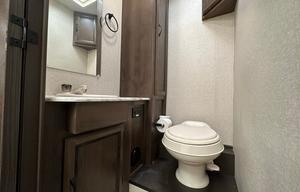 Coachmen RV Freelander 27QB Chevy 4500 (AZ)
