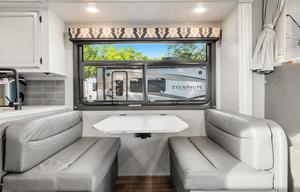 Easy-to-Drive Family RV | Entegra Odyssey 27U